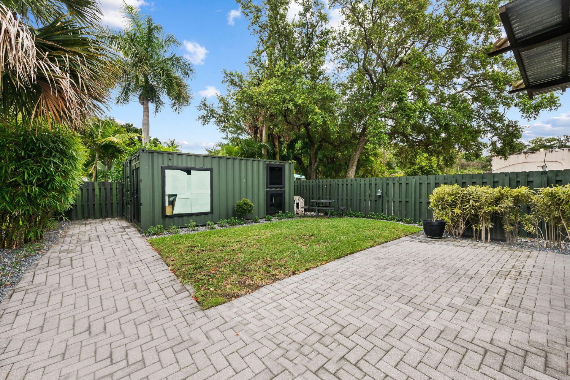 602 SW 12th Avenue, Fort Lauderdale, FL 33312 Photo