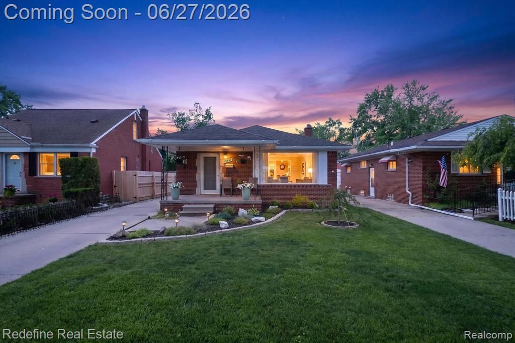 13547 Brest Street, Southgate, MI 48195 Main Photo