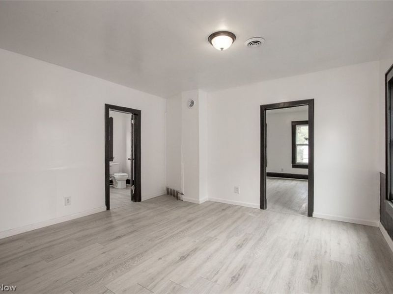 6202 Heisley Avenue, Cleveland, OH 44105 Photo 39