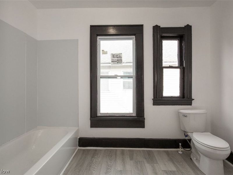 6202 Heisley Avenue, Cleveland, OH 44105 Photo 42
