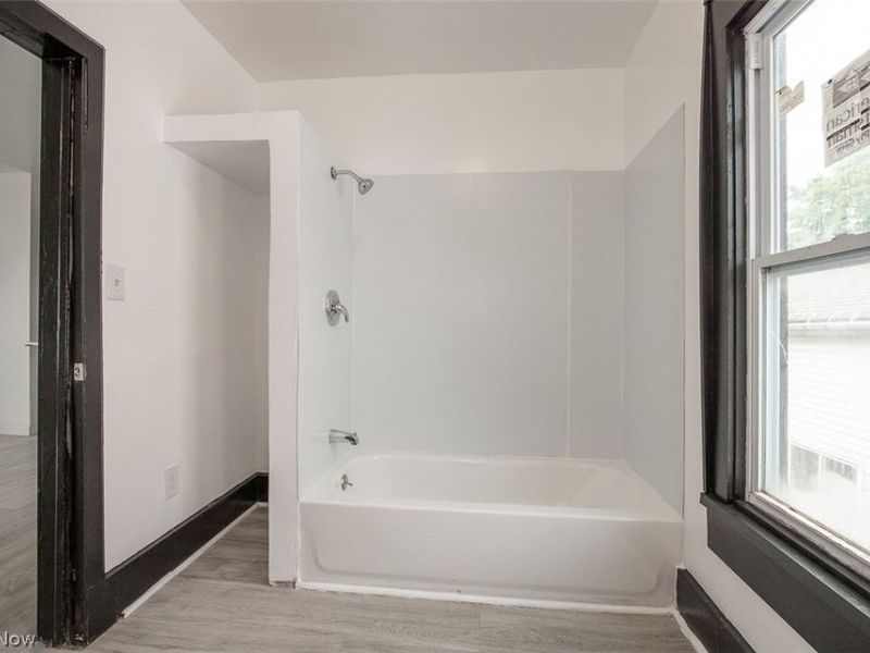 6202 Heisley Avenue, Cleveland, OH 44105 Photo 44
