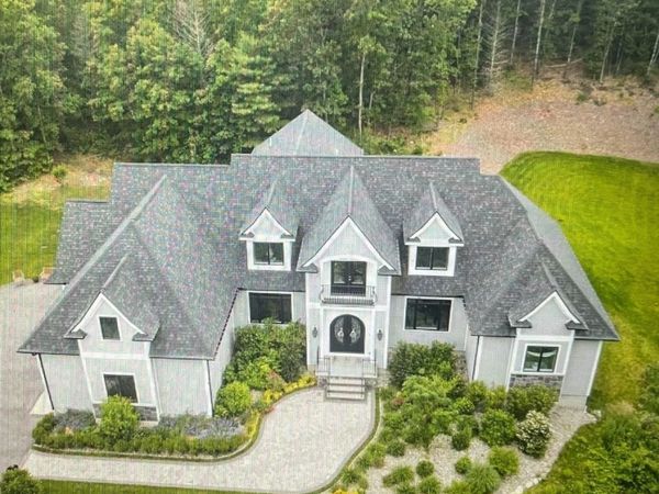 18 Keeney Pond Road., Norfolk, MA 02056