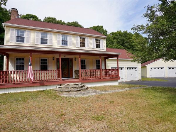 18 Brookside Dr, Douglas, MA 01516