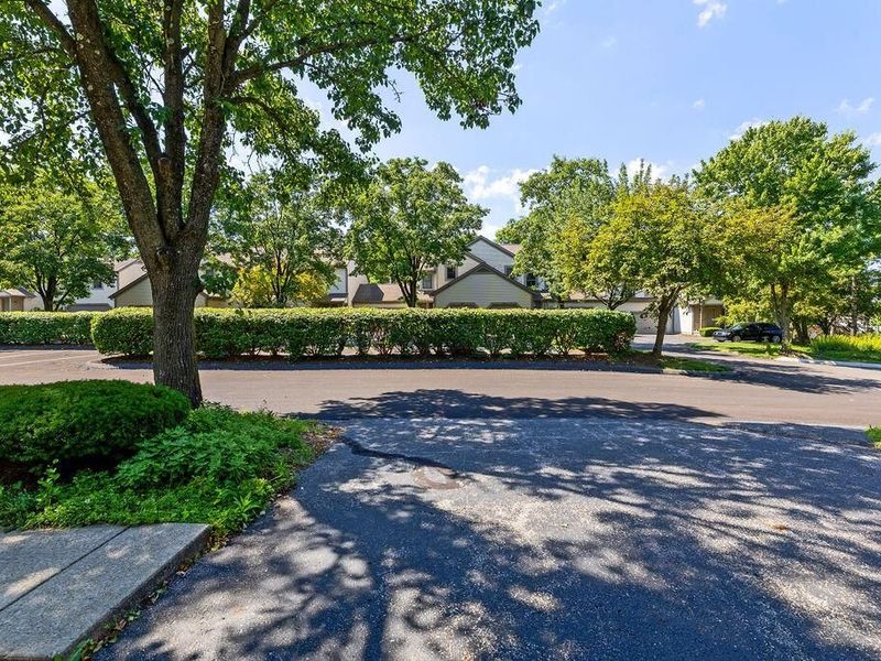 1068 Cypress Lane, Unit 12-3, Columbus, OH 43230 Photo 10