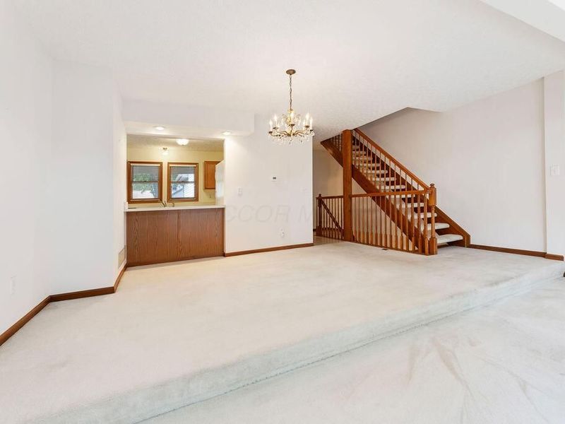1068 Cypress Lane, Unit 12-3, Columbus, OH 43230 Photo 22