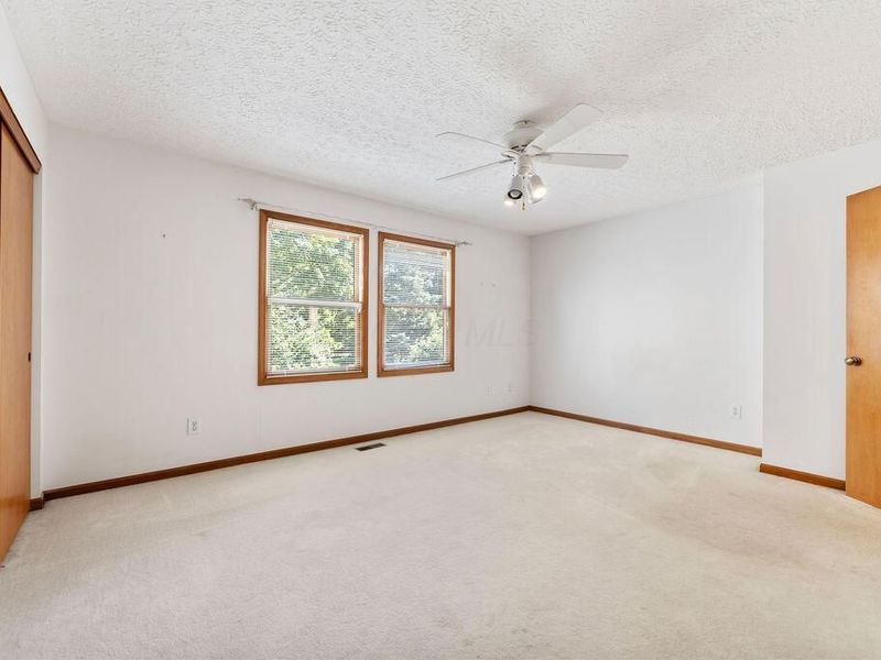 1068 Cypress Lane, Unit 12-3, Columbus, OH 43230 Photo 22