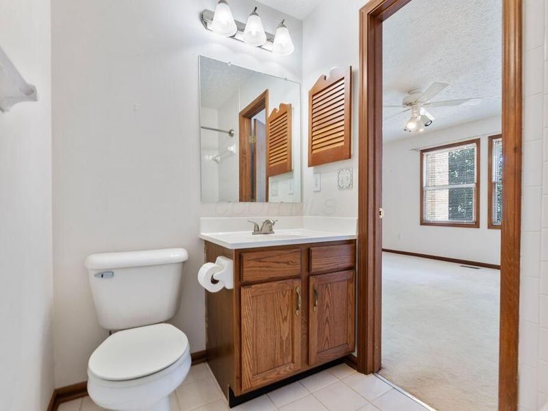 1068 Cypress Lane, Unit 12-3, Columbus, OH 43230 Photo 24
