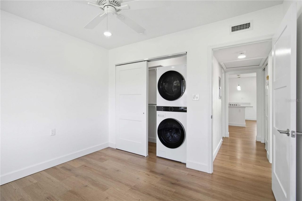 765 John Ringling Boulevard, Unit 1CLARI, Sarasota, FL 34236 Photo