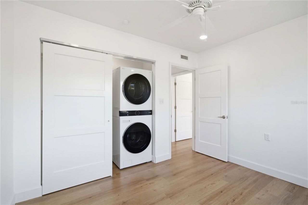 765 John Ringling Boulevard, Unit 1CLARI, Sarasota, FL 34236 Photo