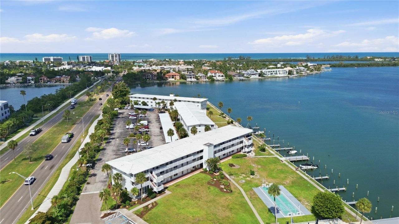 765 John Ringling Boulevard, Unit 1CLARI, Sarasota, FL 34236 Photo