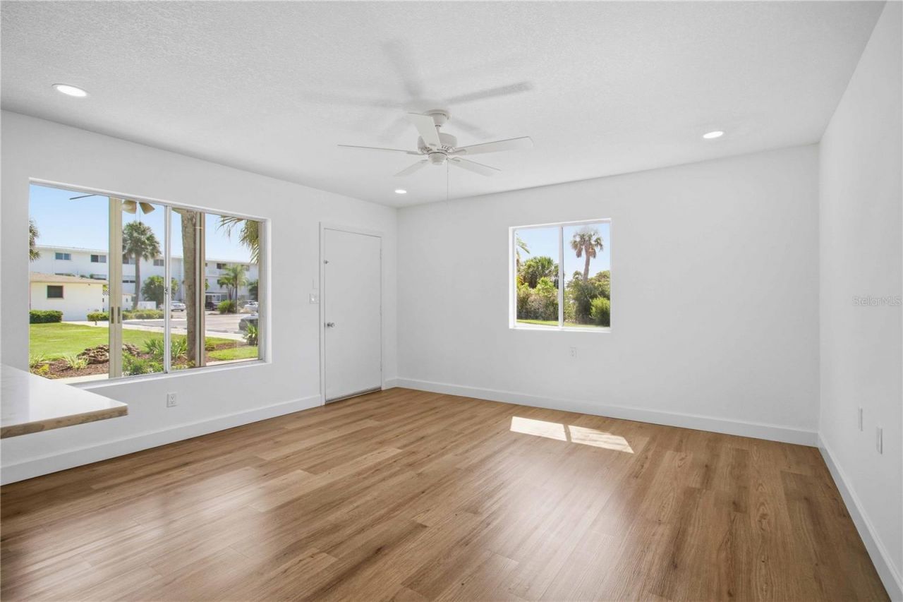 765 John Ringling Boulevard, Unit 1CLARI, Sarasota, FL 34236 Photo