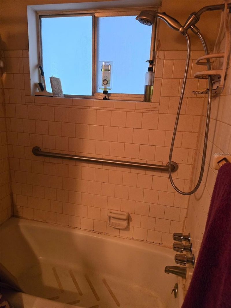2007 Sunset Drive , Unit E5, Bradenton, FL 34207 Photo