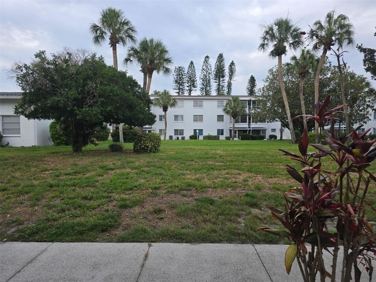 2007 Sunset Drive , Unit E5, Bradenton, FL 34207 Photo