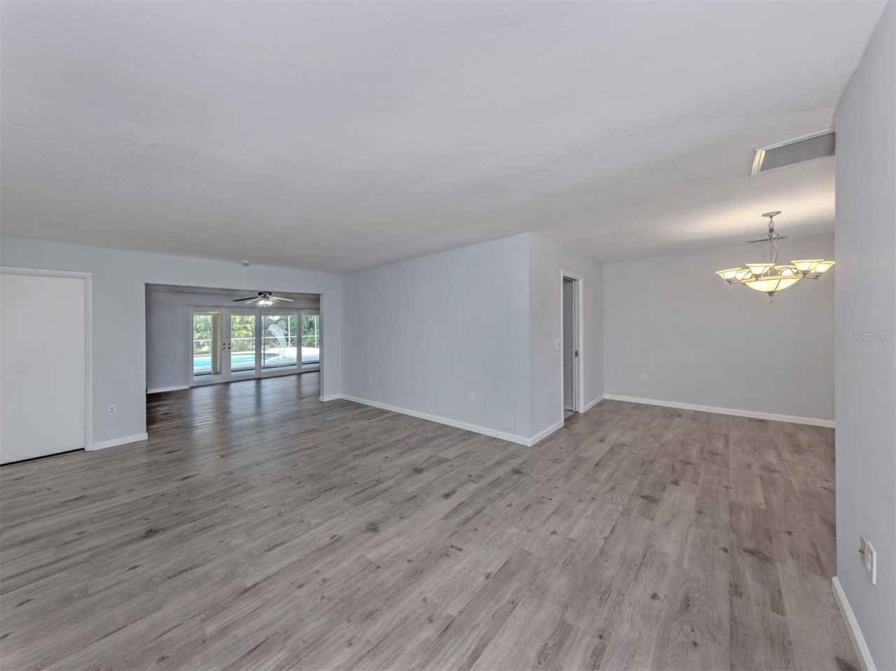 1720 Sandy Court, Venice, FL 34293 Photo