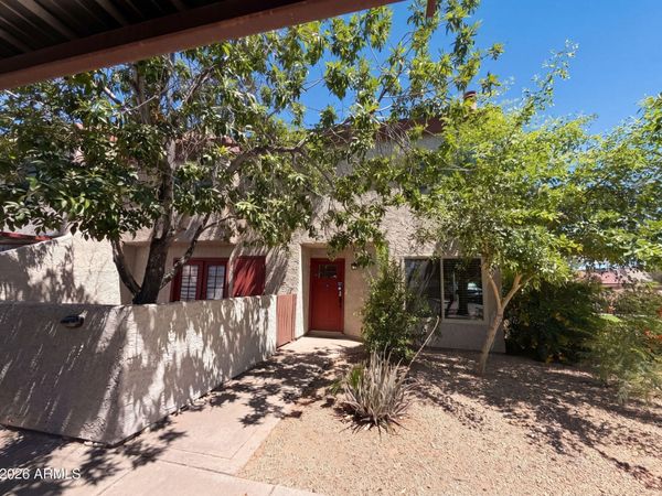 2040 S LONGMORE, Unit 39, Mesa, AZ 85202