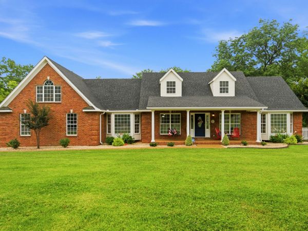 318 Walnut Ct , White House, TN 37188