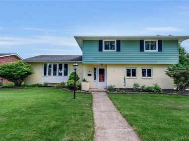 15 Willow Drive , West Seneca, NY 14224