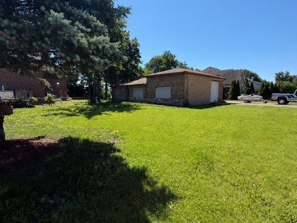 4N481 9th Avenue , Addison, IL 60101