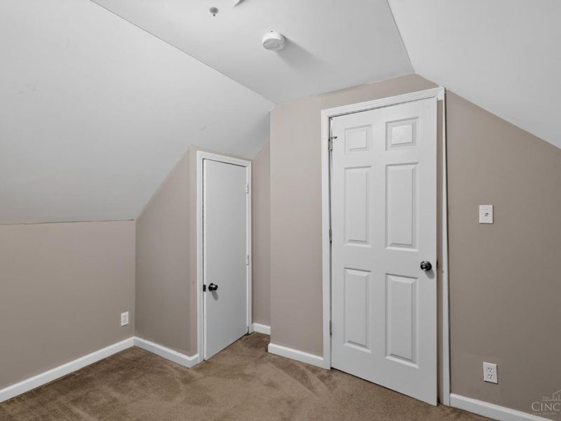 1641 Tuxworth Avenue, Cincinnati, OH 45238 Photo 14