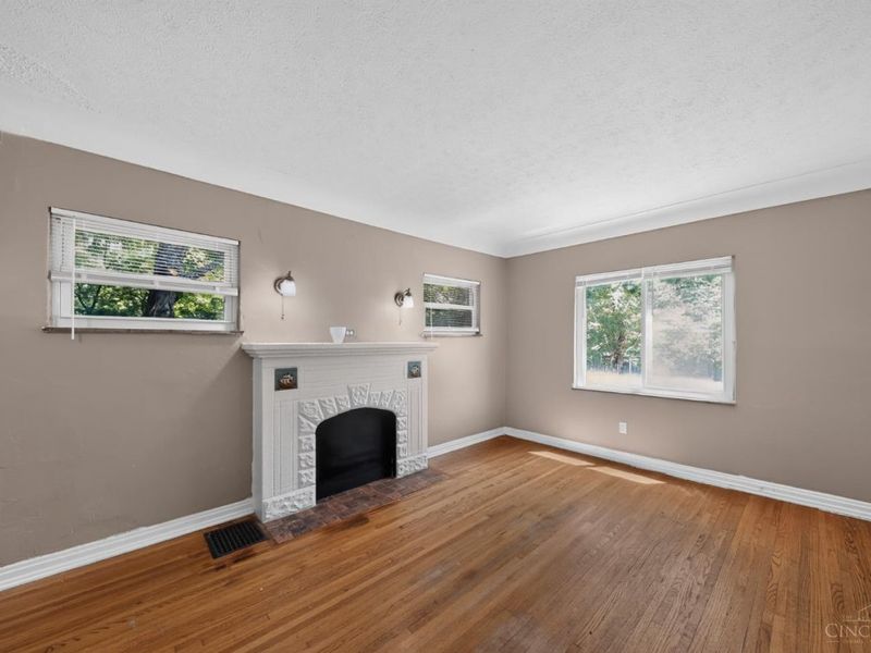 1641 Tuxworth Avenue, Cincinnati, OH 45238 Photo 8