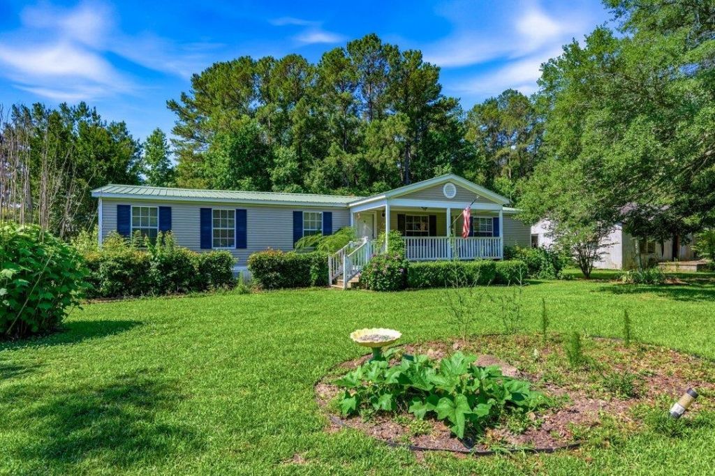1715 Mineral Springs Rd., Conway, SC 29527 Main Photo