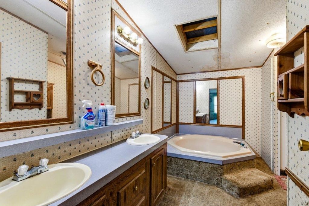 1715 Mineral Springs Rd. Photo 10