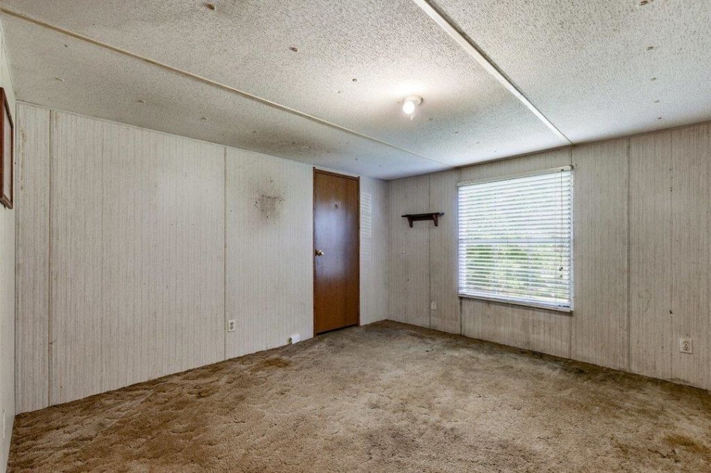 1715 Mineral Springs Rd. Photo 12