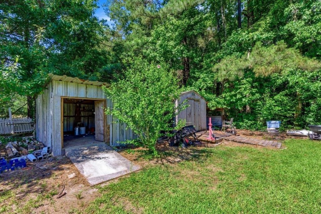 1715 Mineral Springs Rd. Photo 19