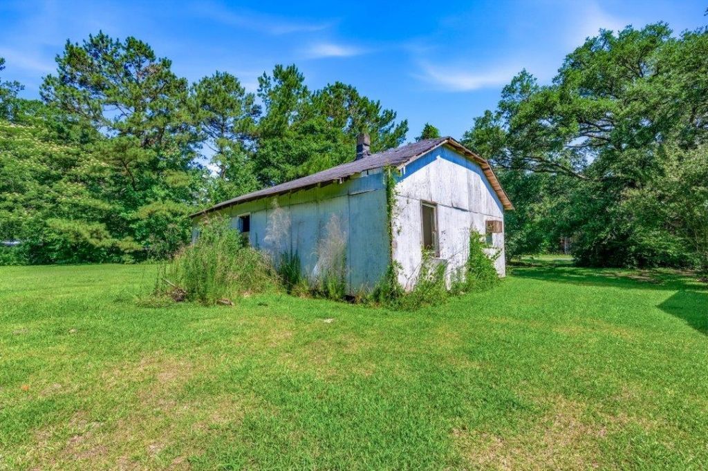 1715 Mineral Springs Rd. Photo 23