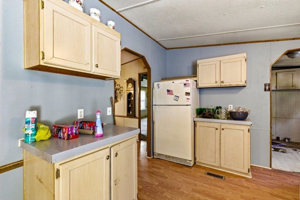 1715 Mineral Springs Rd. Photo 6