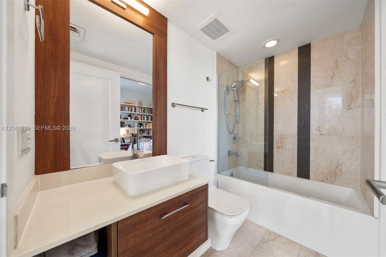 601 NE 27th St , Unit 1001, Miami, FL 33137 Photo