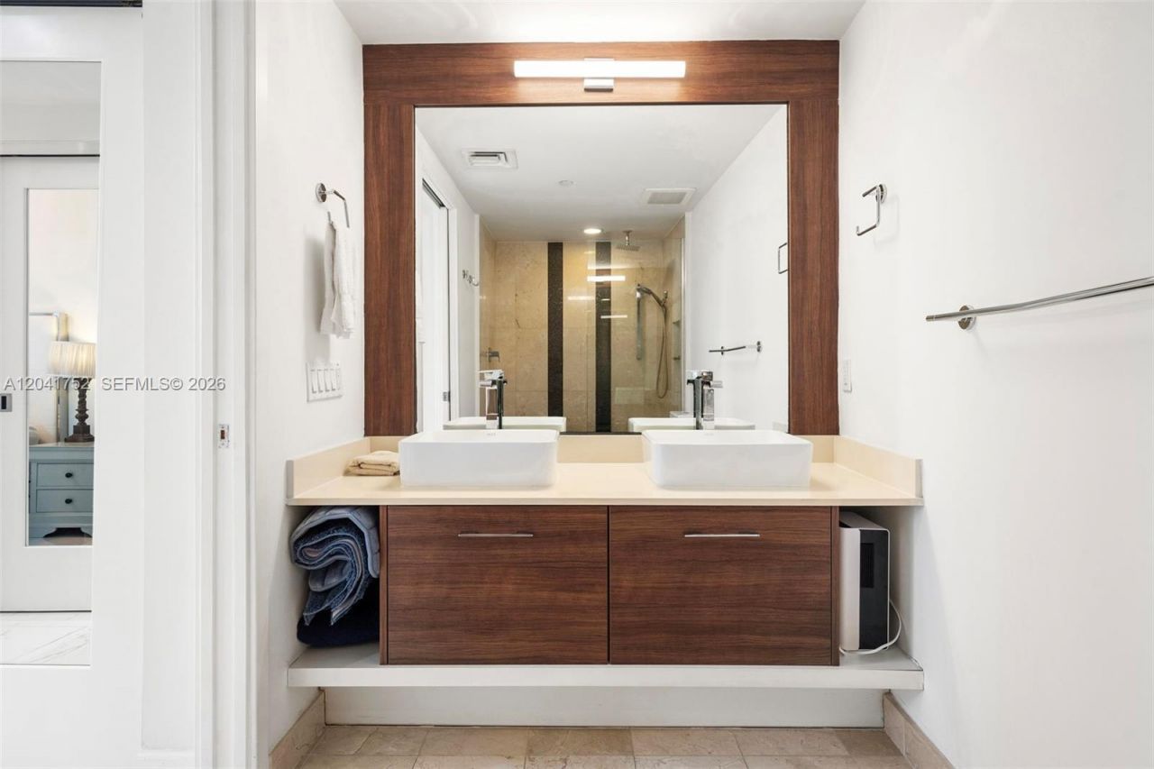 601 NE 27th St , Unit 1001, Miami, FL 33137 Photo
