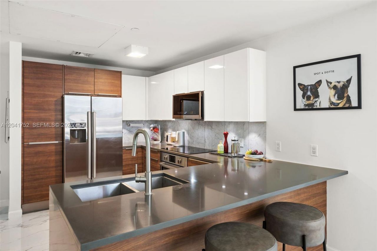 601 NE 27th St , Unit 1001, Miami, FL 33137 Photo