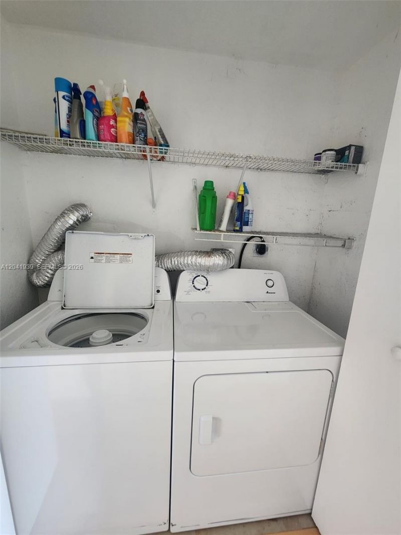 1080 99th St, Unit 221, Bay Harbor Islands, FL 33154 Photo