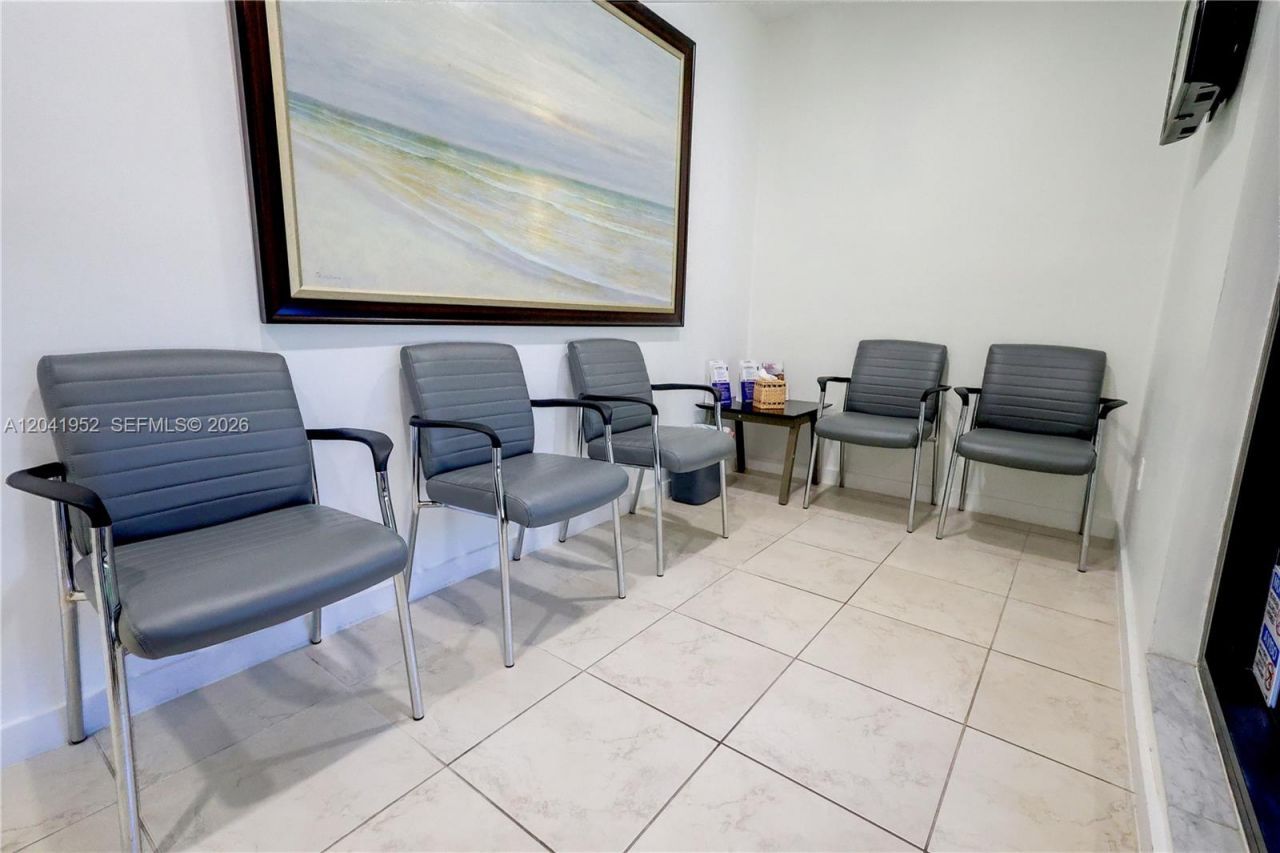 8525 SW 92nd St , Unit 11B, Miami, FL 33156 Photo