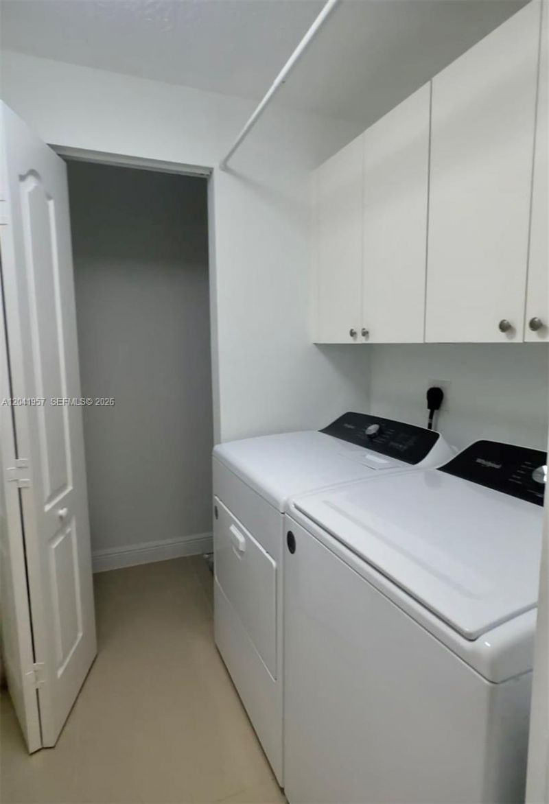 10750 NW 66th St , Unit 214, Doral, FL 33178 Photo