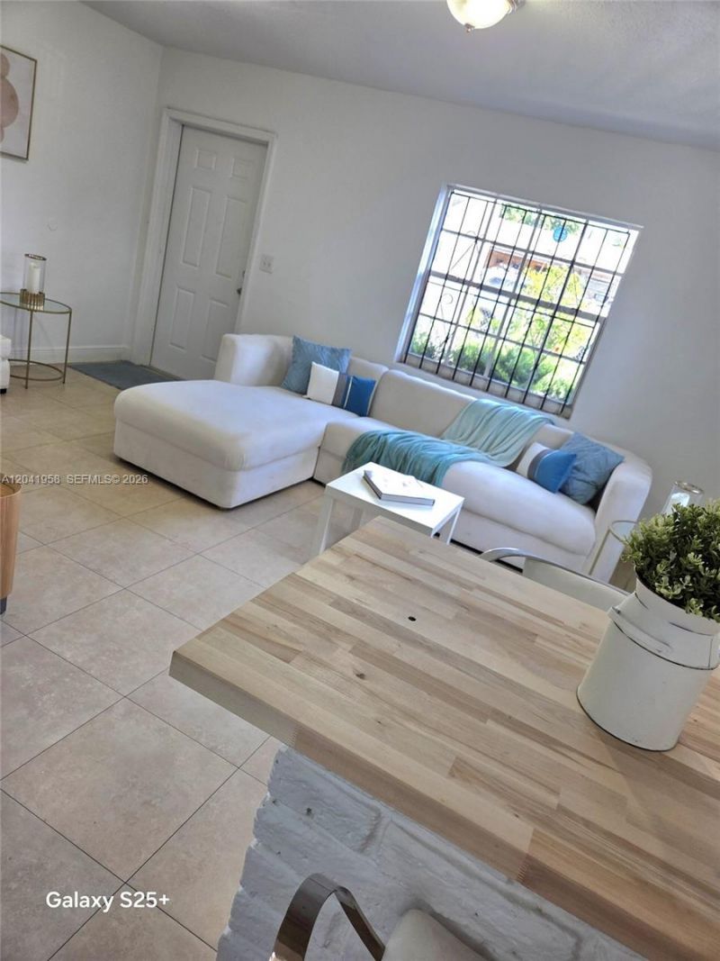 1321 NW 82nd St, Miami, FL 33147 Photo