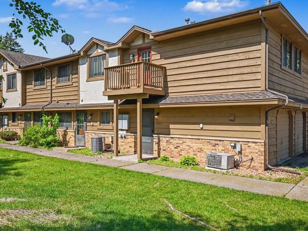 6123 78th Avenue N, Brooklyn Park, MN 55443
