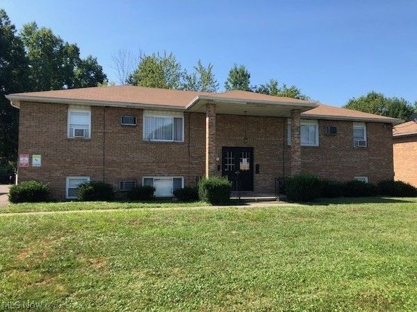 831 Moyer Avenue , Unit 2, Boardman, OH 44512
