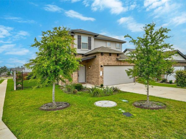 101 Lambert ST, Leander, TX 78641