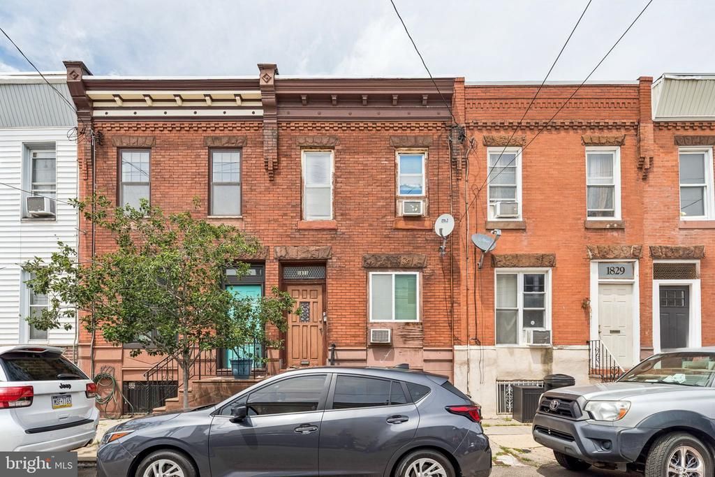 1831 Mckean Street, Philadelphia, PA 19145 Main Photo