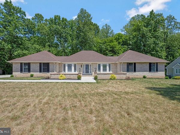1010 WALES DRIVE , LA PLATA, MD 20646