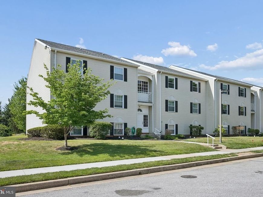 10 Brooking Court, Unit 302, Lutherville Timonium, MD 21093 Main Photo