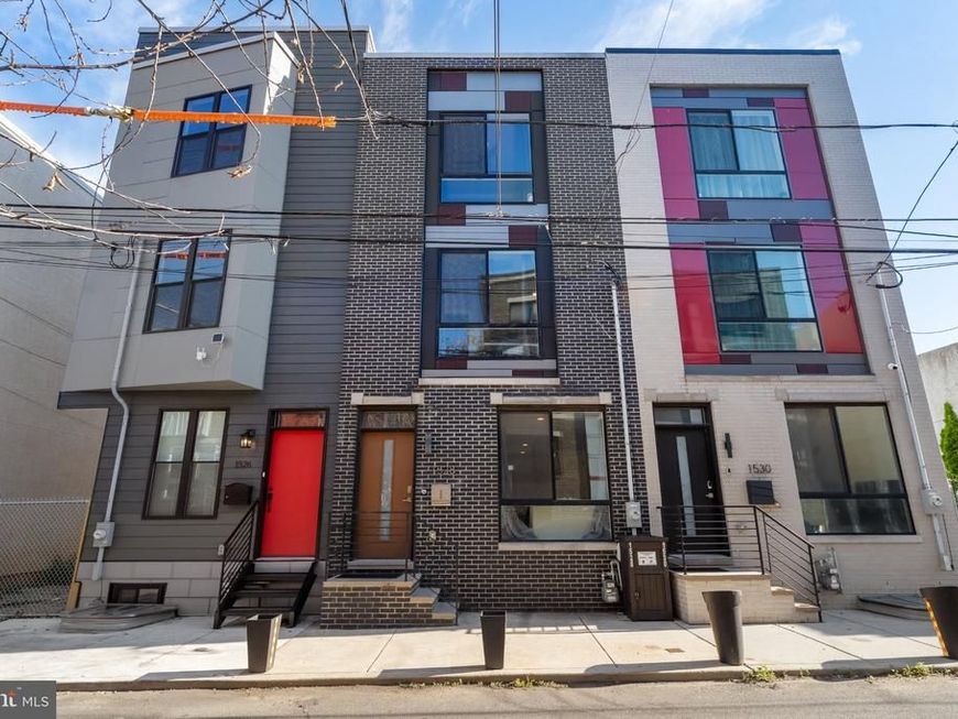 1528 W Seybert Street, Philadelphia, PA 19121 Main Photo