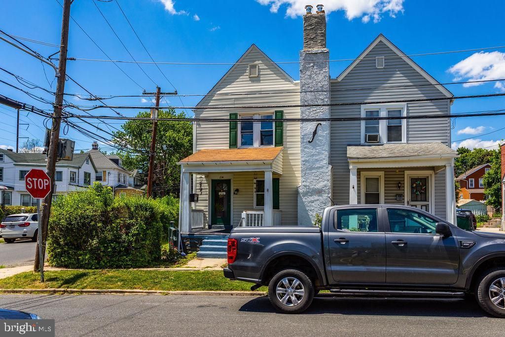 234 WINDSOR AVENUE, UPPER DARBY, PA 19082