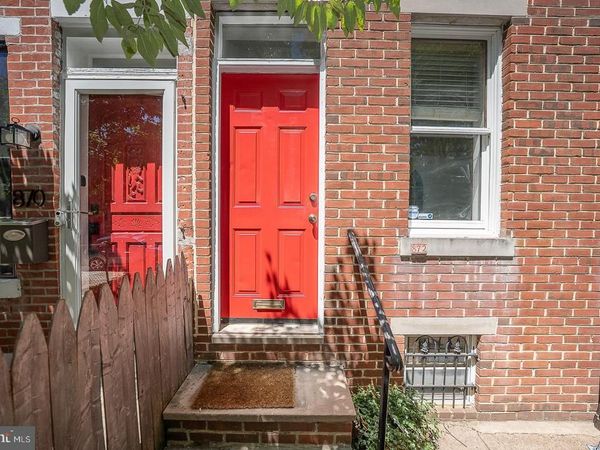 872 LECOUNT, PHILADELPHIA, PA 19130