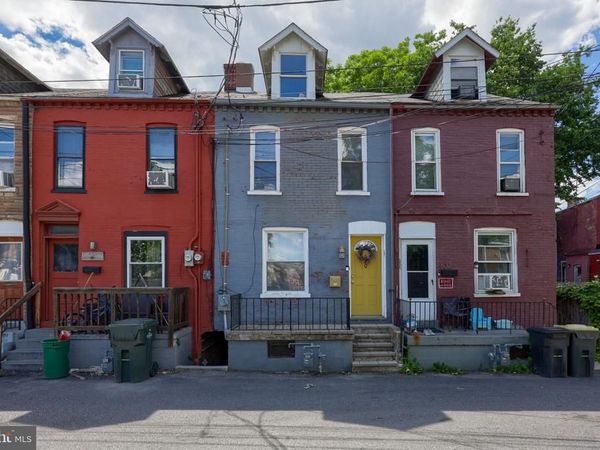 630 N MARKET STREET, LANCASTER, PA 17603