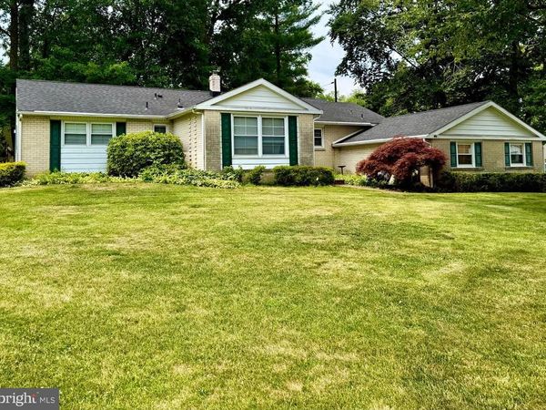 2221 REGAL DRIVE, WILMINGTON, DE 19810