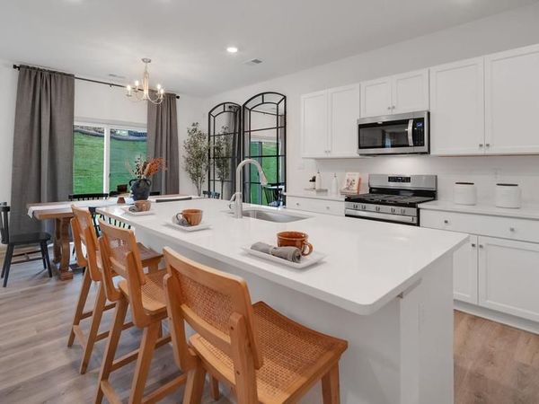 43 BENNINGTON WAY, CARLISLE, PA 17013