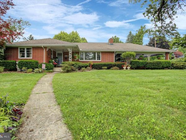 405 WESTOVER ROAD, SHIPPENSBURG, PA 17257